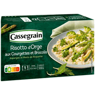  Risotto d'orge aux courgettes et brocolis, asperges et pesto
