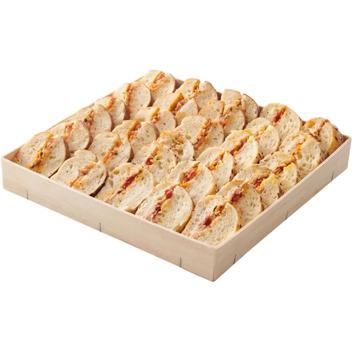 FLUNCH Traiteur Assortiment de mini pain garnis au saumon et au thon